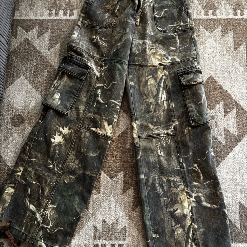 Revice Low Rise Camo Print Jeans